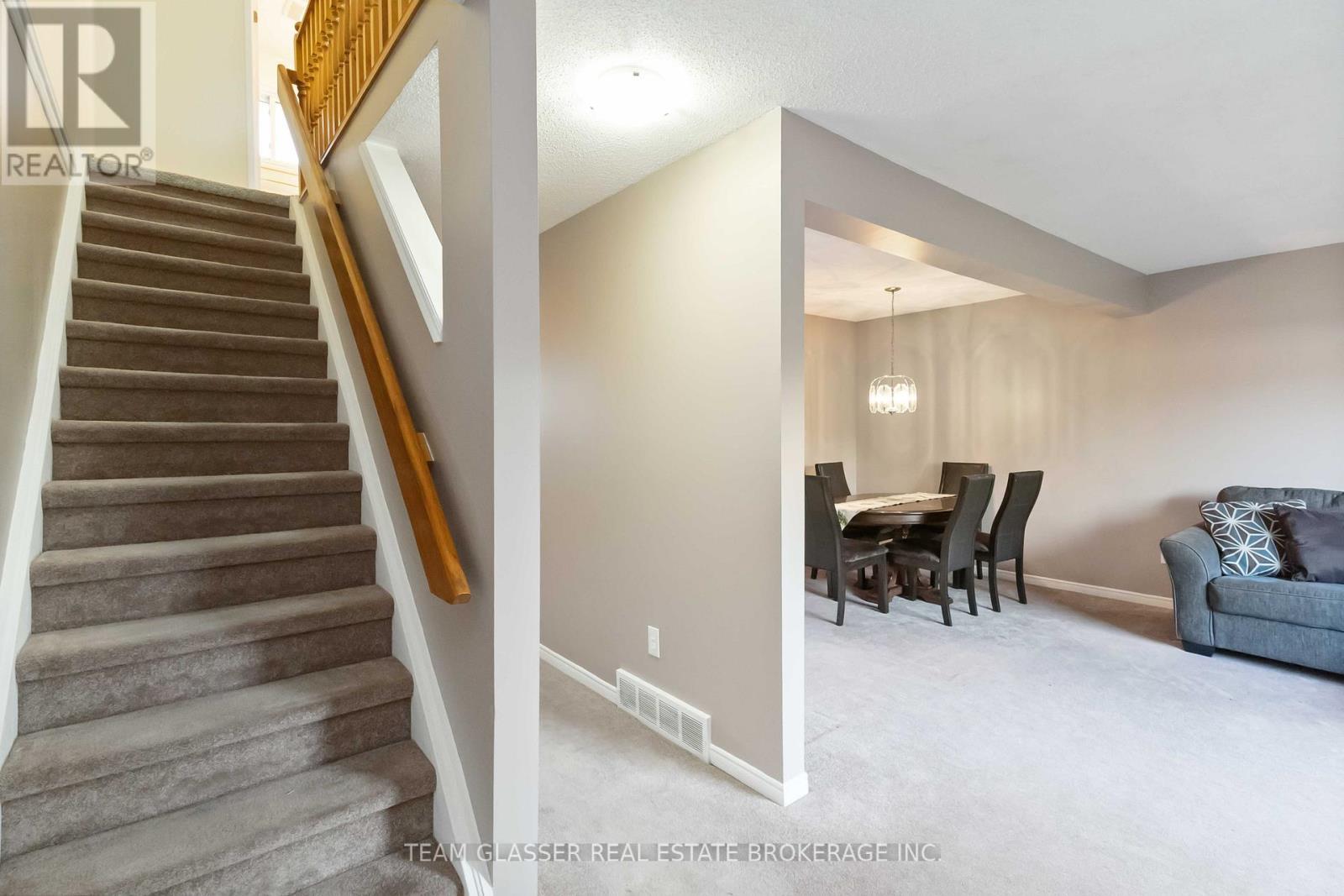 63 - 1990 Wavell Street, London East (East I), ON - Indoor Photo Showing Other Room