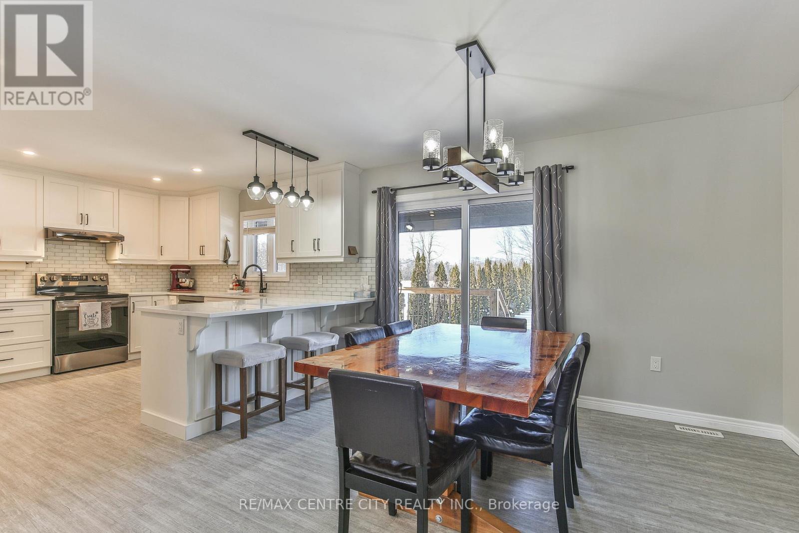 6605 Soper Road, Bayham, ON - Indoor