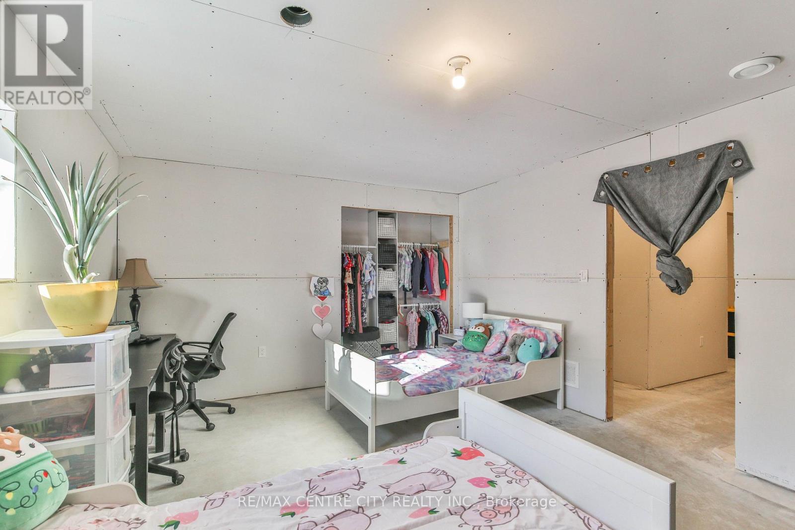 6605 Soper Road, Bayham, ON - Indoor