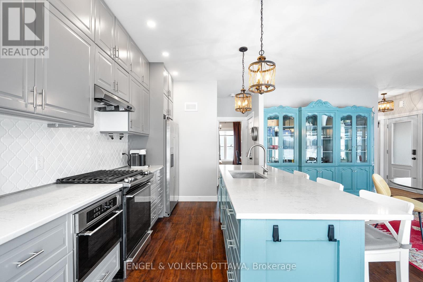 2882 Bay Road, Champlain, ON - Indoor Photo Showing Kitchen With Upgraded Kitchen