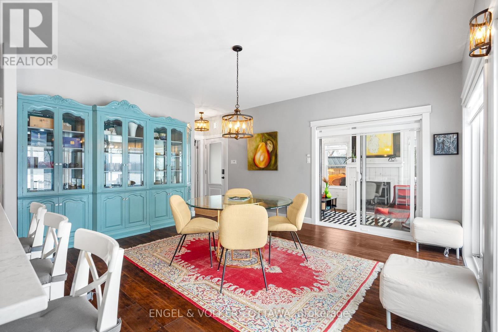 2882 Bay Road, Champlain, ON - Indoor Photo Showing Dining Room