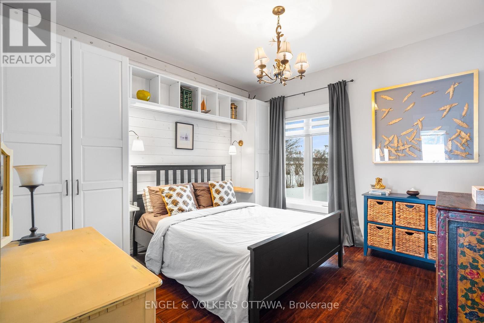2882 Bay Road, Champlain, ON - Indoor Photo Showing Bedroom