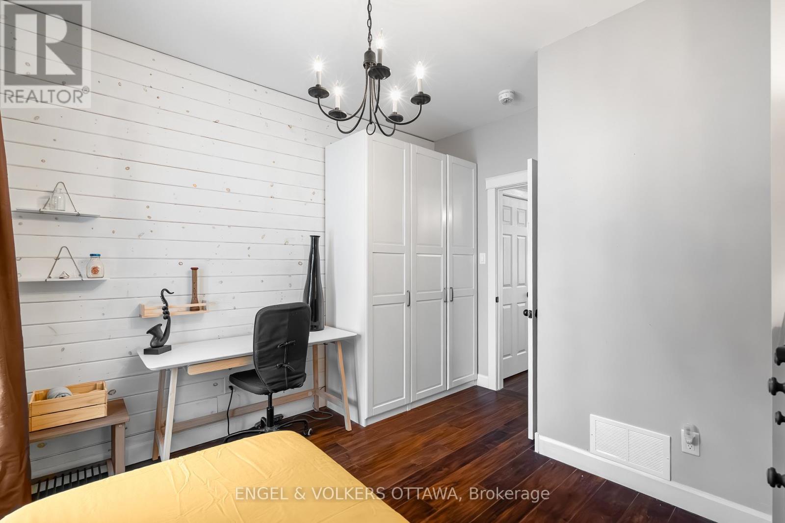 2882 Bay Road, Champlain, ON - Indoor