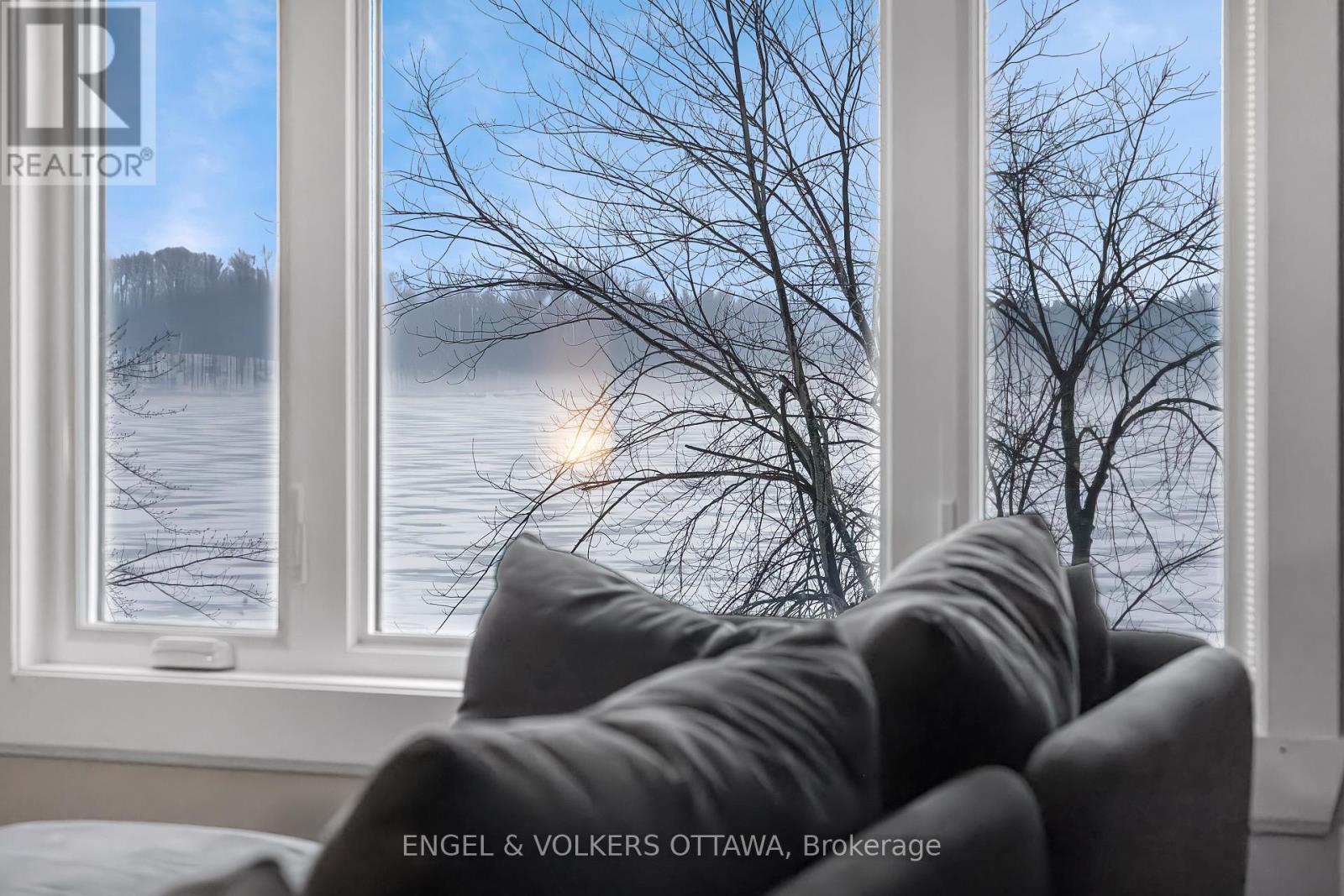 2882 Bay Road, Champlain, ON - Indoor