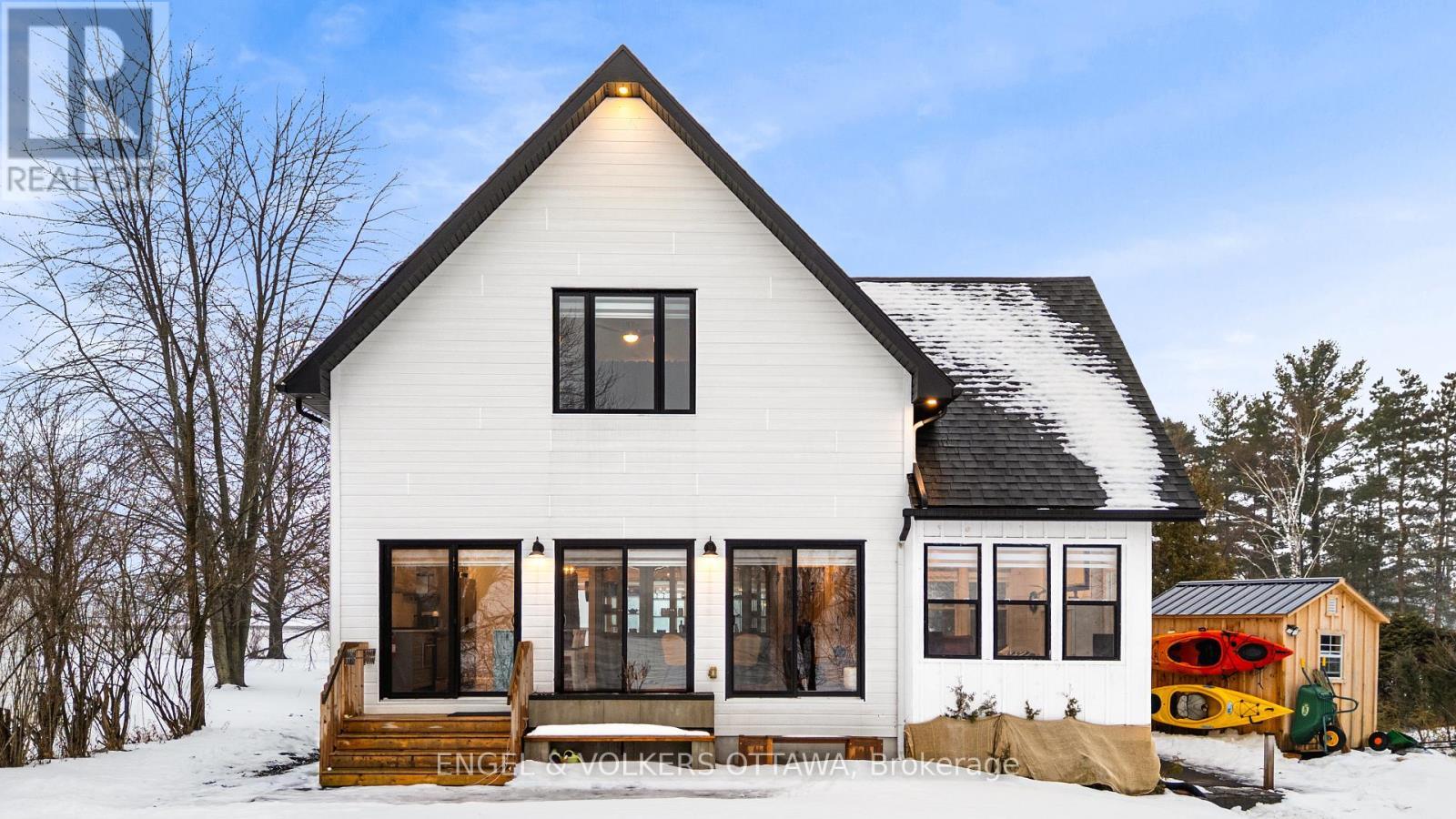 2882 Bay Road, Champlain, ON - Outdoor