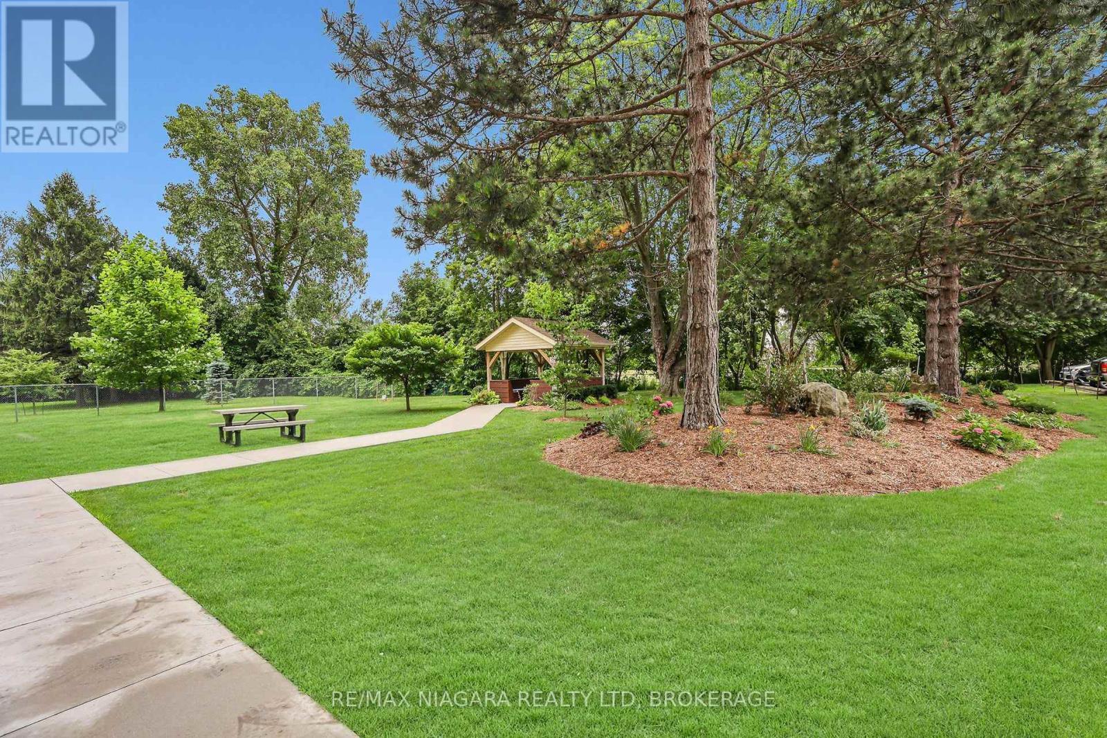 1003 - 365 Geneva Street, St. Catharines (Fairview), ON - Outdoor