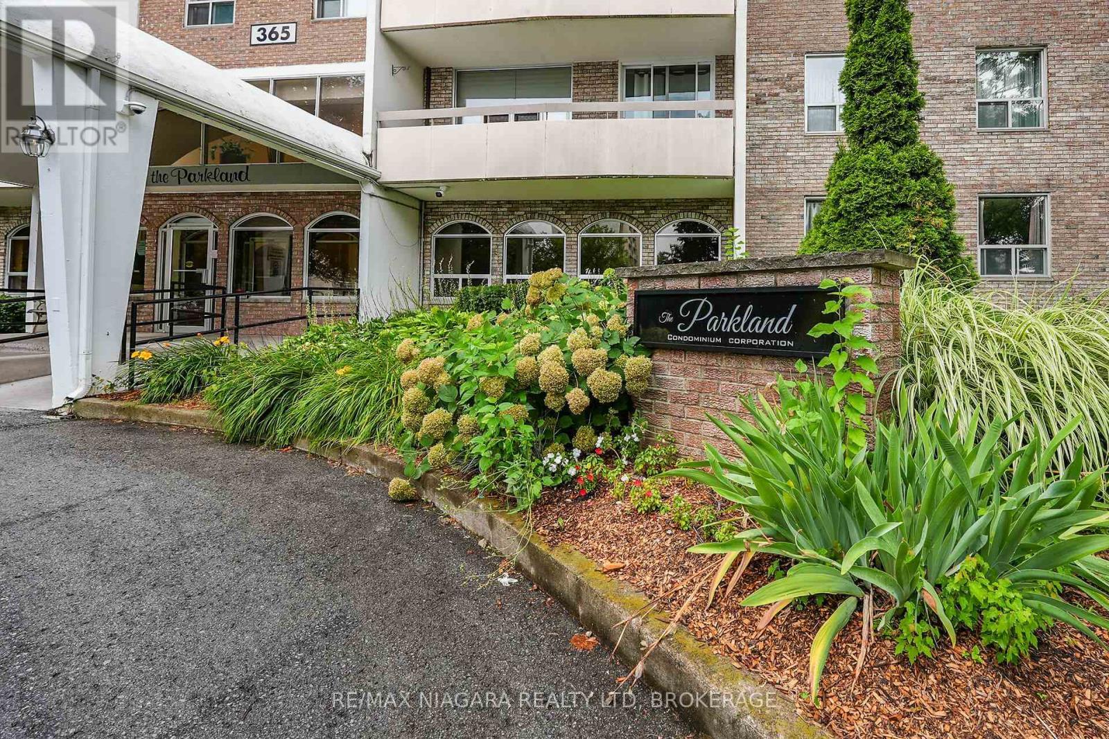1003 - 365 Geneva Street, St. Catharines (Fairview), ON - Outdoor With Balcony