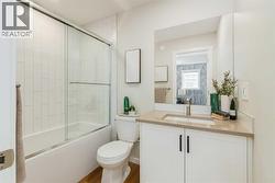 PLEASE NOTE: Photos are of a finished Showhome of the same model – fit and finish may differ on finished spec home. Interior selections and floorplans shown in photos -