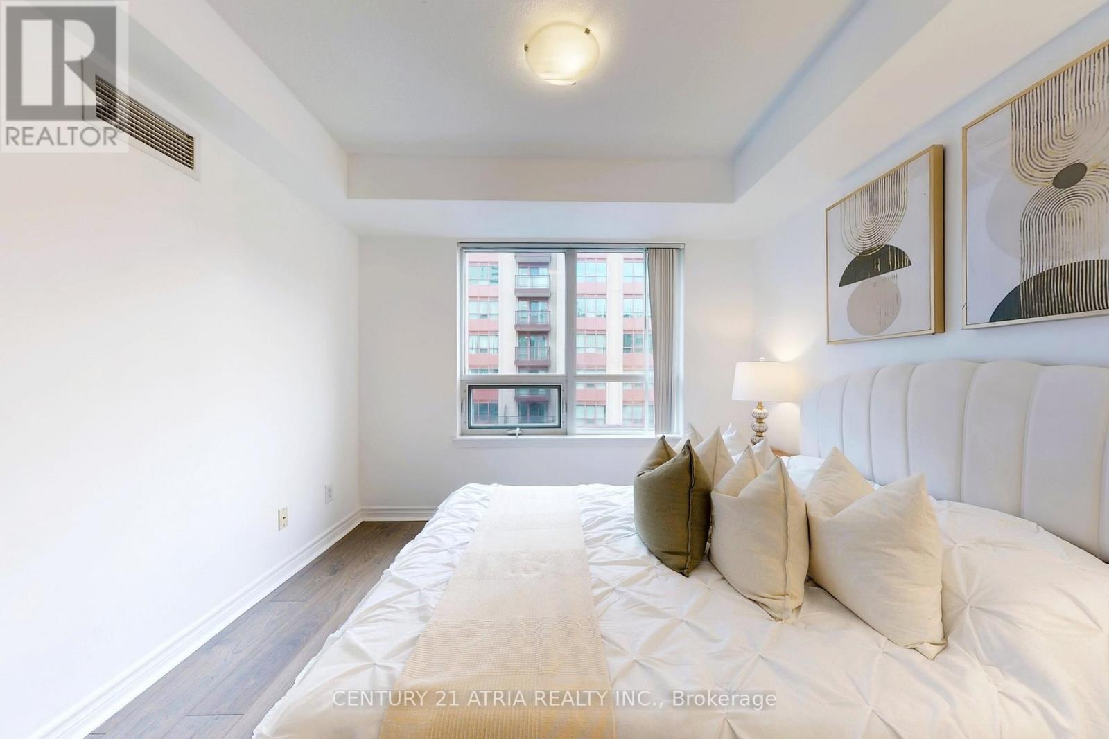 405 - 27 Rean Drive, Toronto, ON - Indoor Photo Showing Bedroom