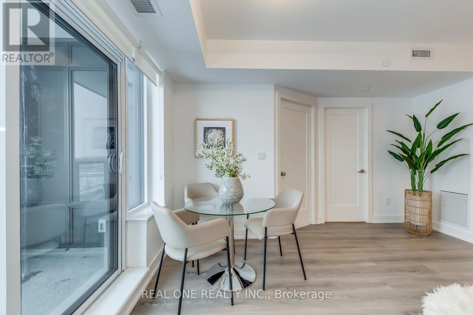 921N - 9 Clegg Road, Markham, ON - Indoor Photo Showing Dining Room