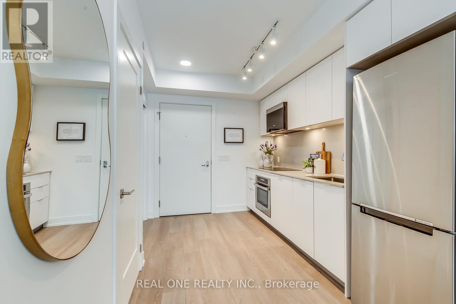 921N - 9 Clegg Road, Markham, ON - Indoor Photo Showing Kitchen