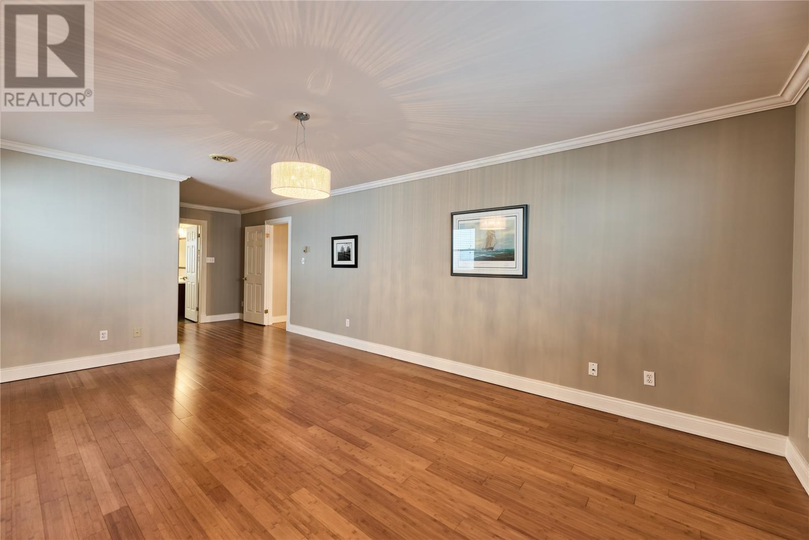 8 Roddickton Place, St. John'S, NL - Indoor Photo Showing Other Room