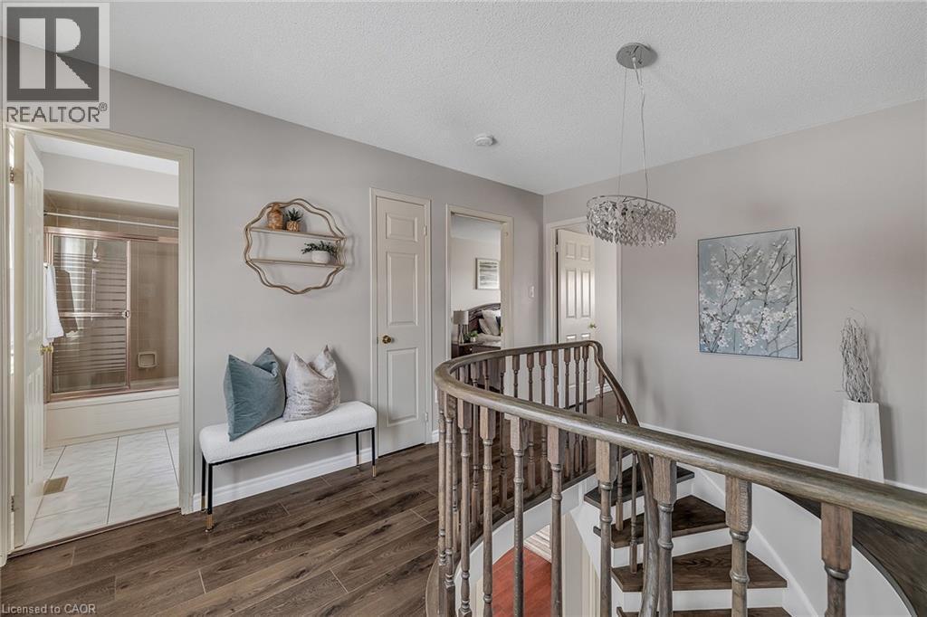 3390 Columbine Crescent, Mississauga, ON - Indoor Photo Showing Other Room