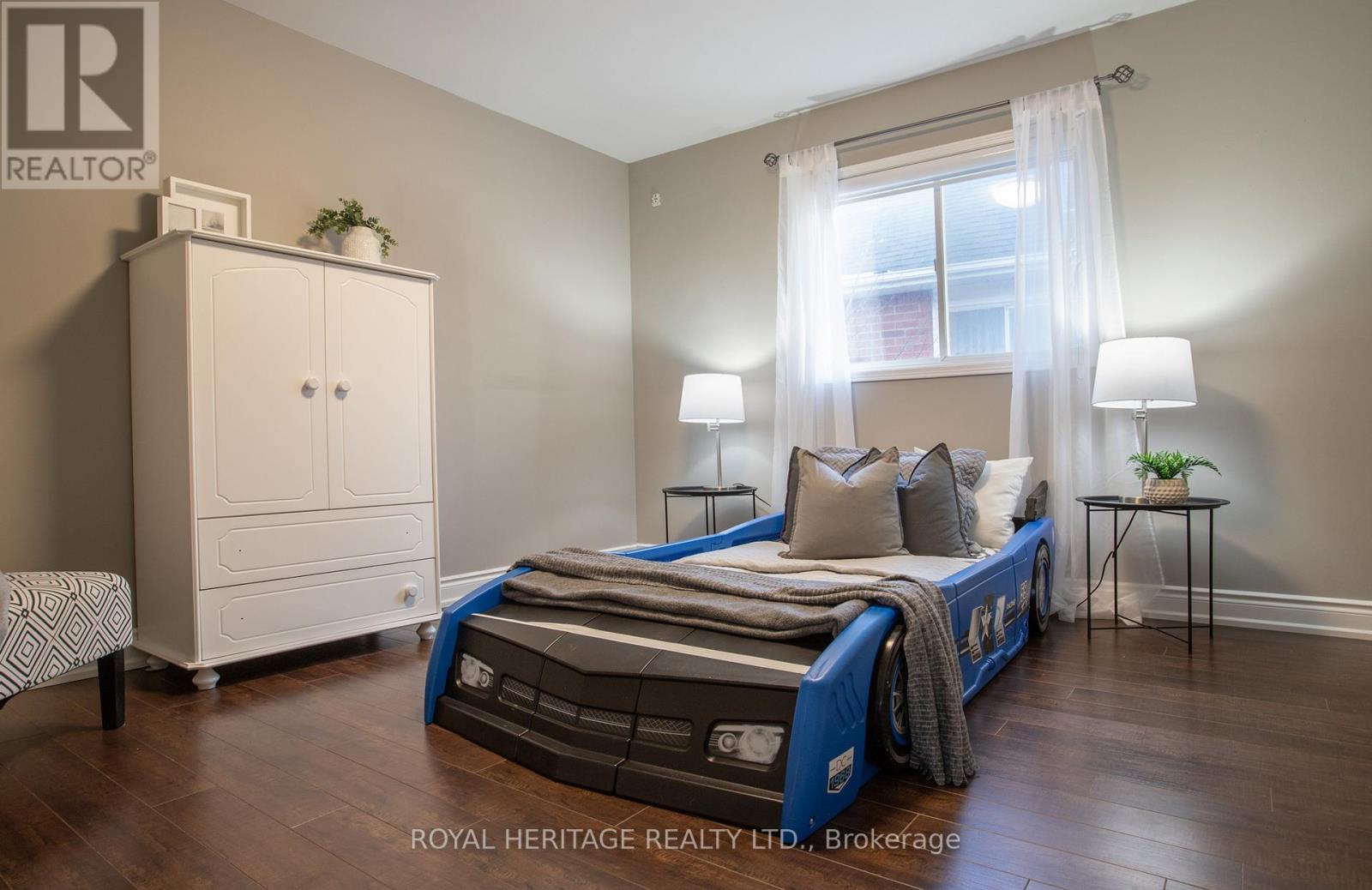 9 Sato Street, Whitby (Williamsburg), ON - Indoor Photo Showing Bedroom