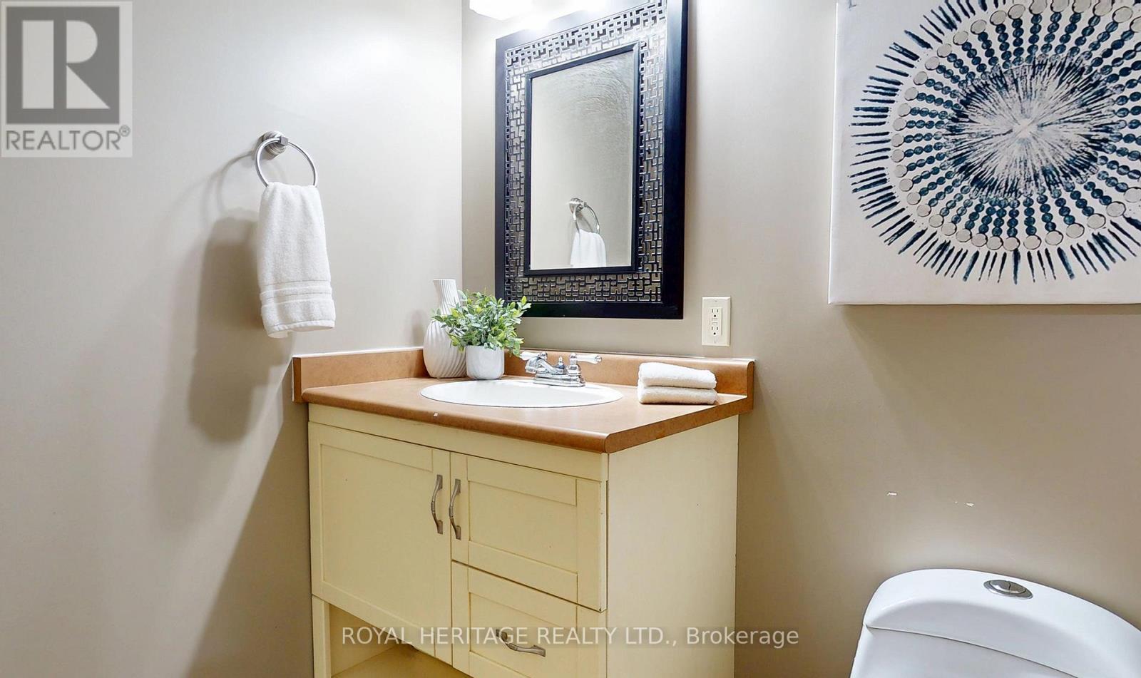 9 Sato Street, Whitby (Williamsburg), ON - Indoor Photo Showing Bathroom
