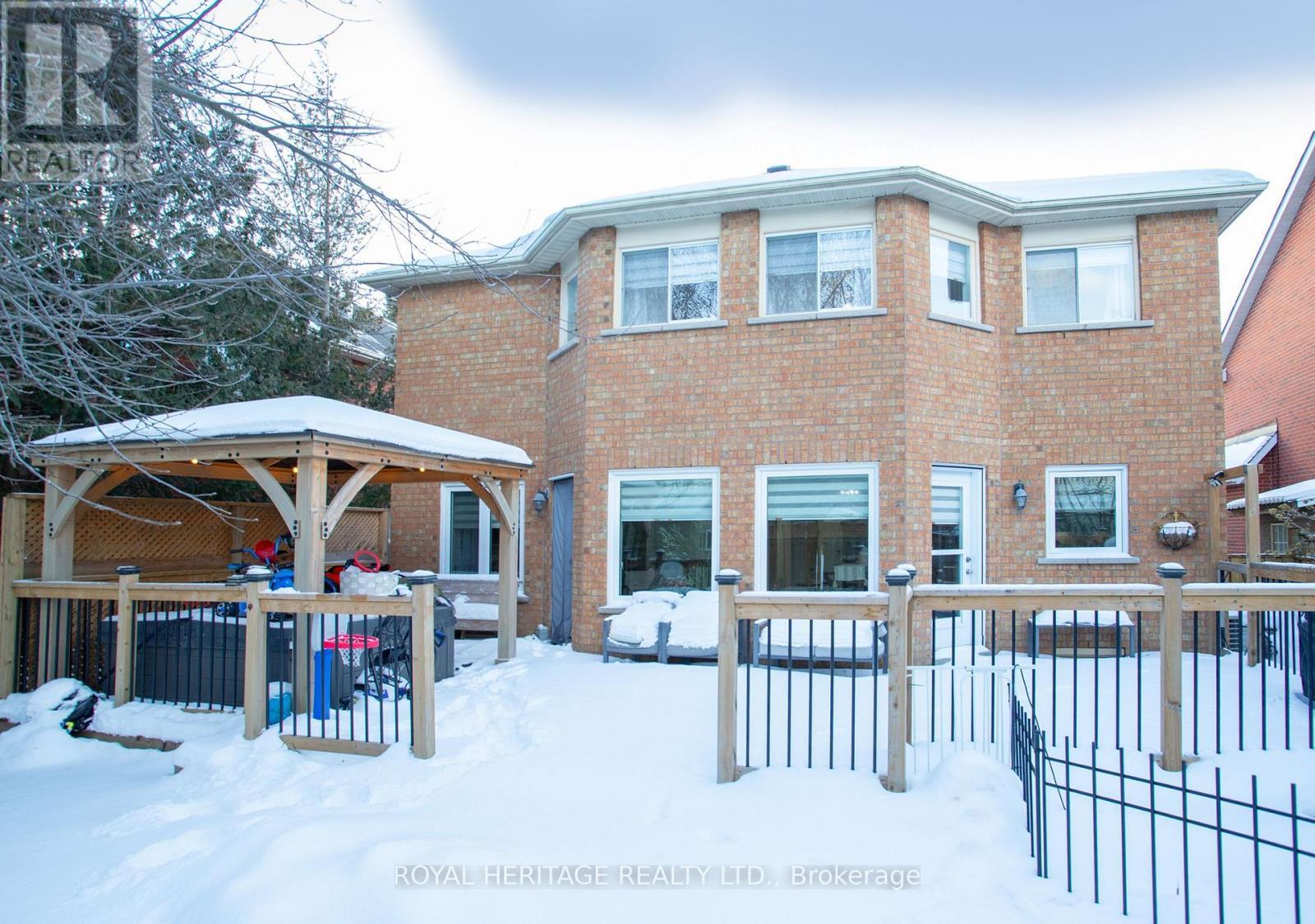 9 Sato Street, Whitby (Williamsburg), ON - Outdoor With Deck Patio Veranda