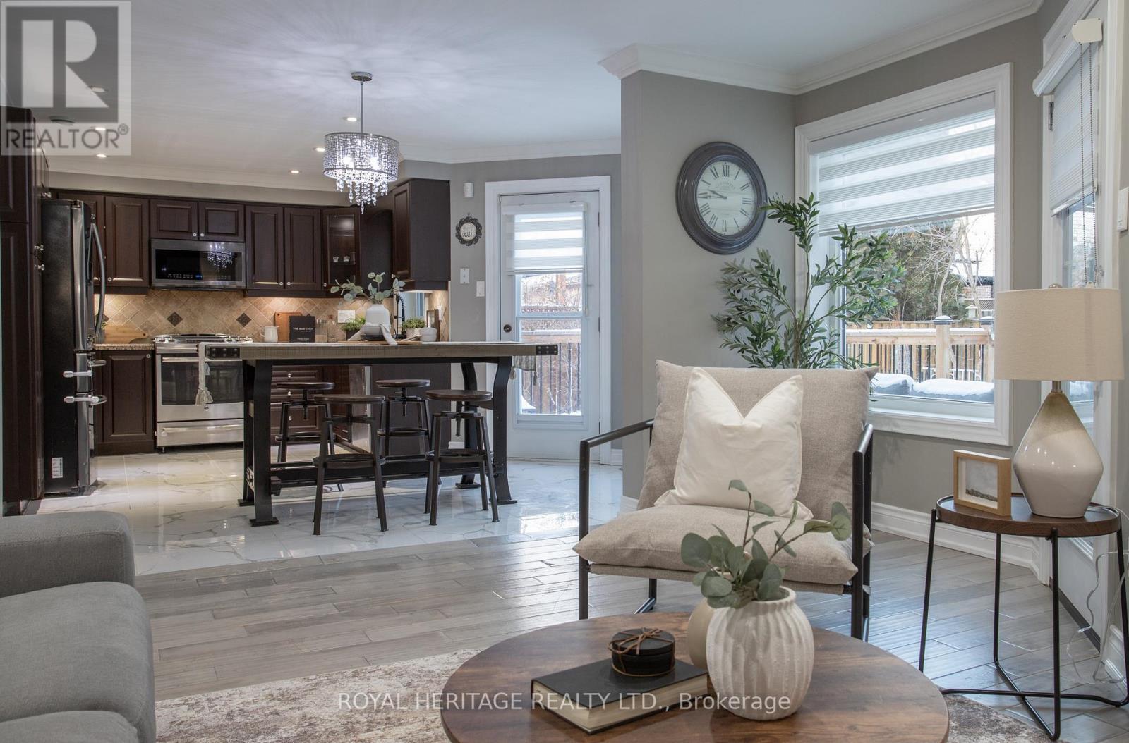9 Sato Street, Whitby (Williamsburg), ON - Indoor Photo Showing Living Room