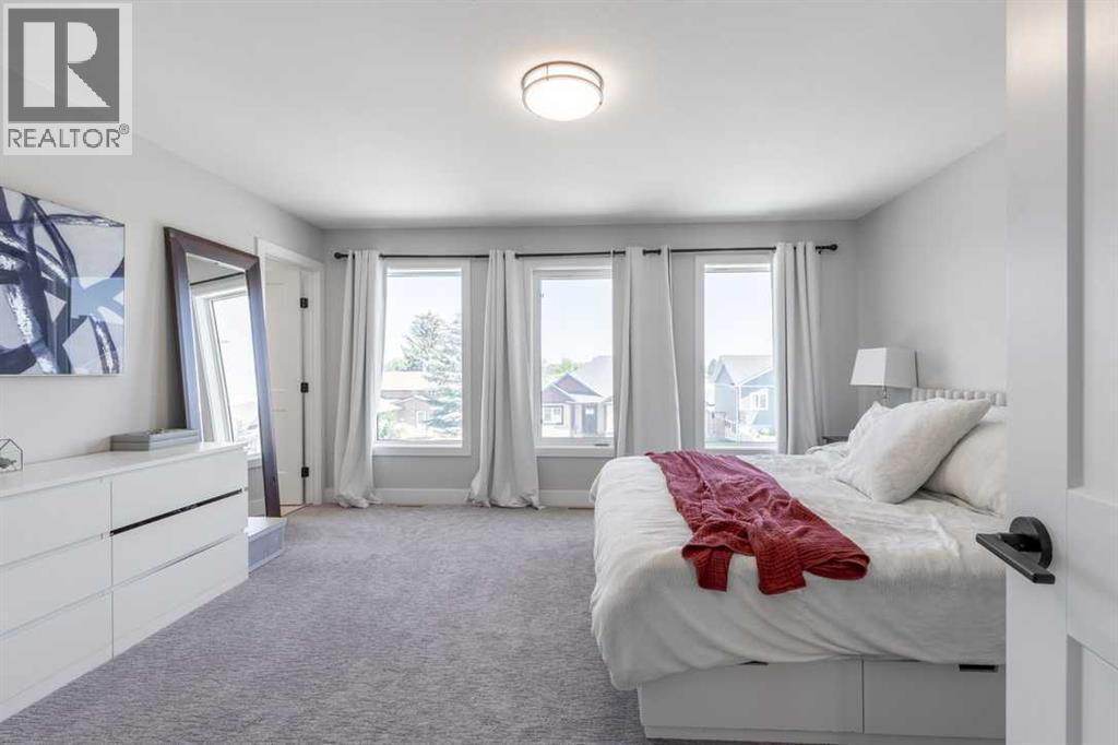 4889 7Th Street W, Claresholm, AB - Indoor Photo Showing Bedroom