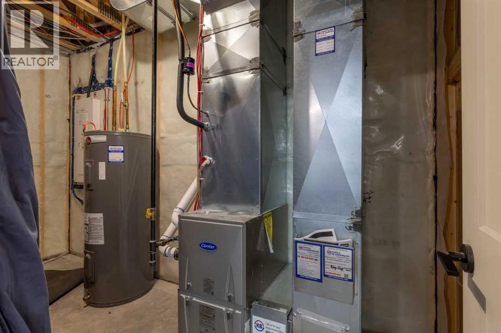 4889 7Th Street W, Claresholm, AB - Indoor Photo Showing Basement