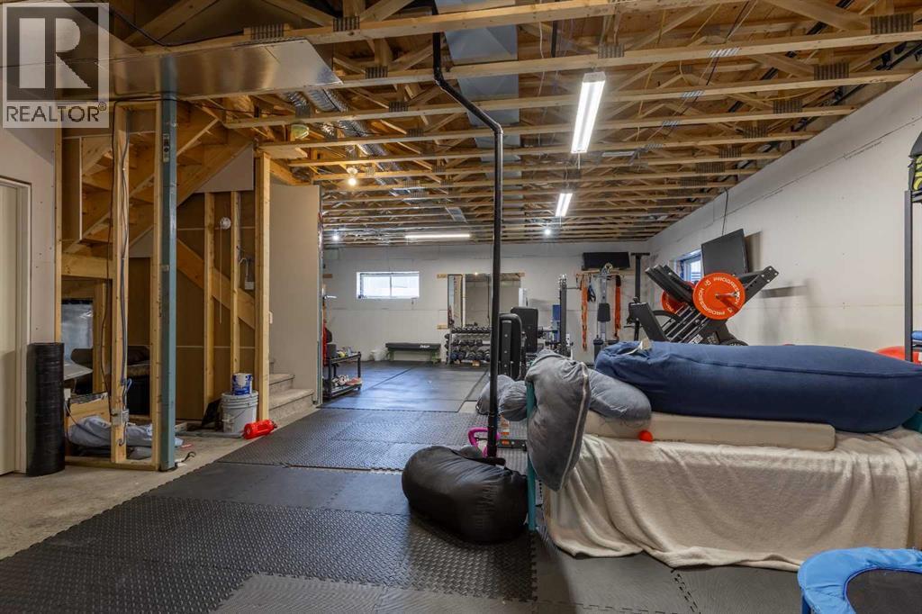 4889 7Th Street W, Claresholm, AB - Indoor Photo Showing Basement