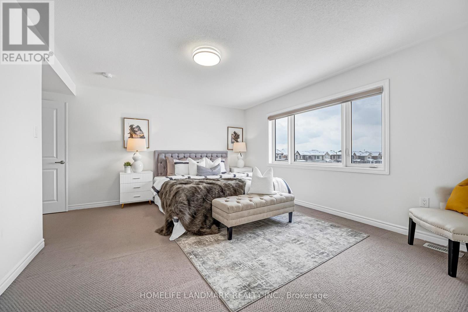 89 Barkerville Drive, Whitby, ON - Indoor Photo Showing Bedroom