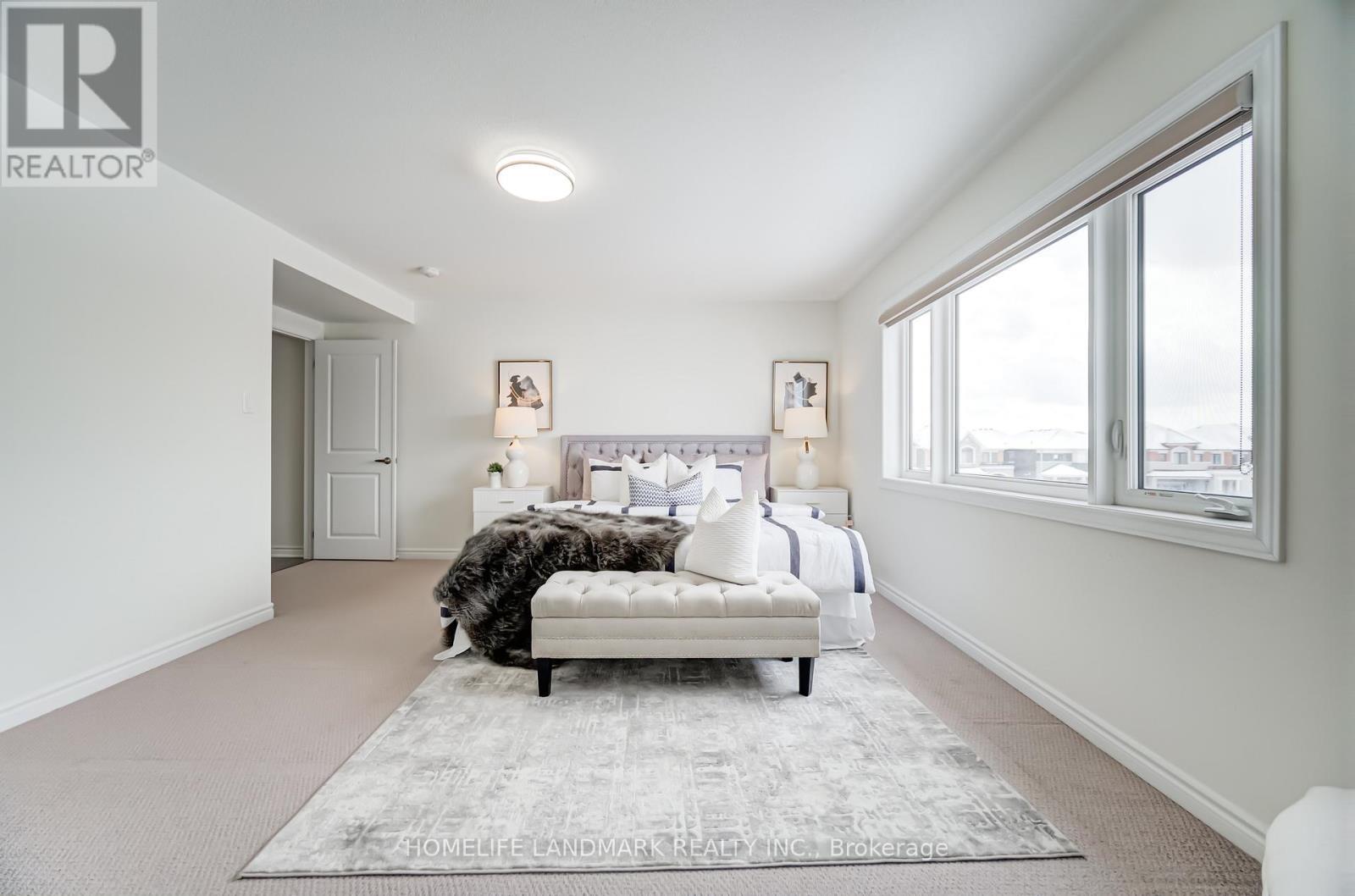 89 Barkerville Drive, Whitby, ON - Indoor Photo Showing Bedroom