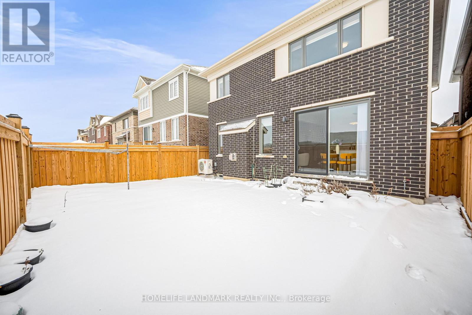 89 Barkerville Drive, Whitby, ON - Outdoor