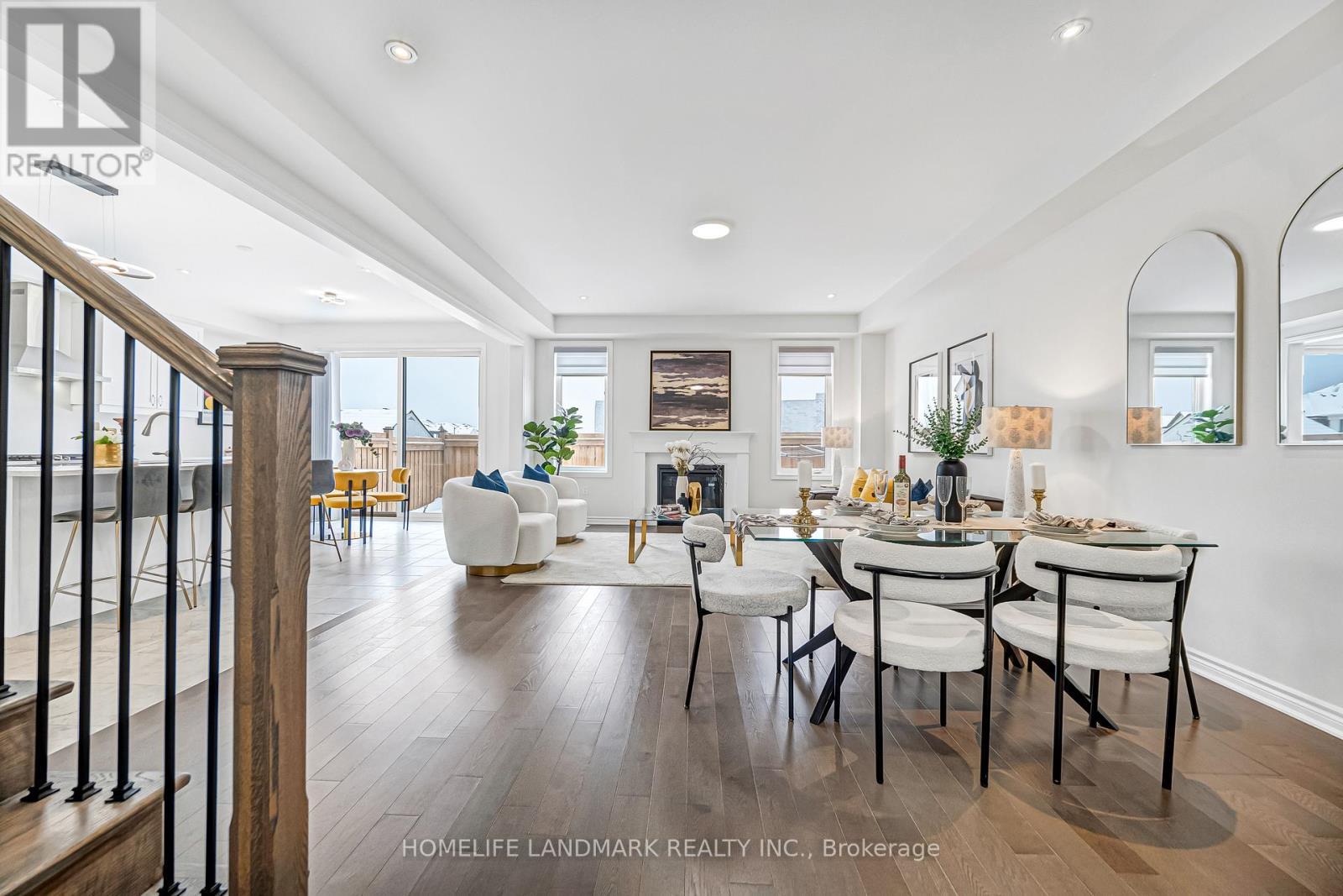 89 Barkerville Drive, Whitby, ON - Indoor Photo Showing Other Room