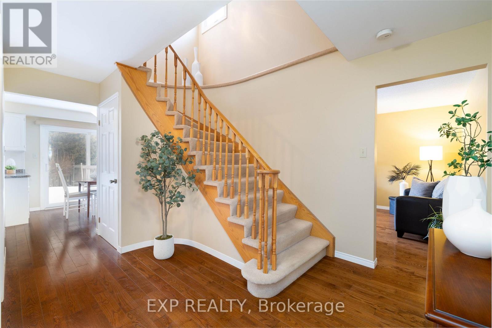 200 Biscayne Boulevard, Georgina, ON - Indoor Photo Showing Other Room