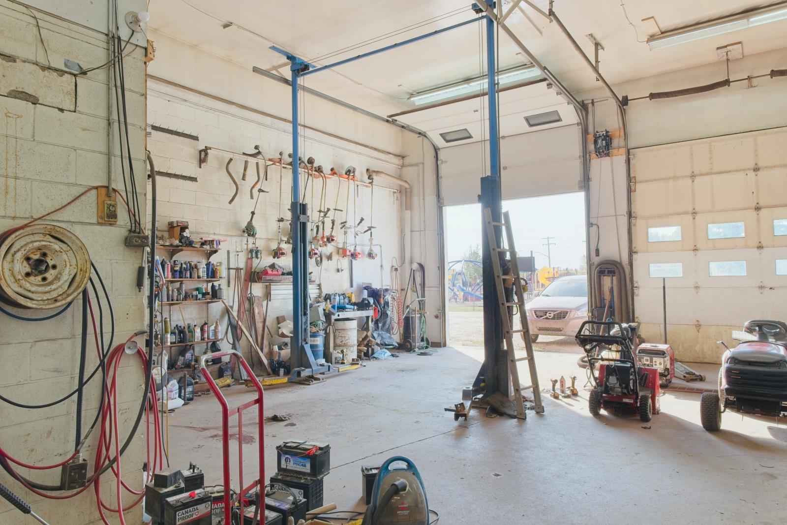 29 State Ave, Fort Assiniboine, AB