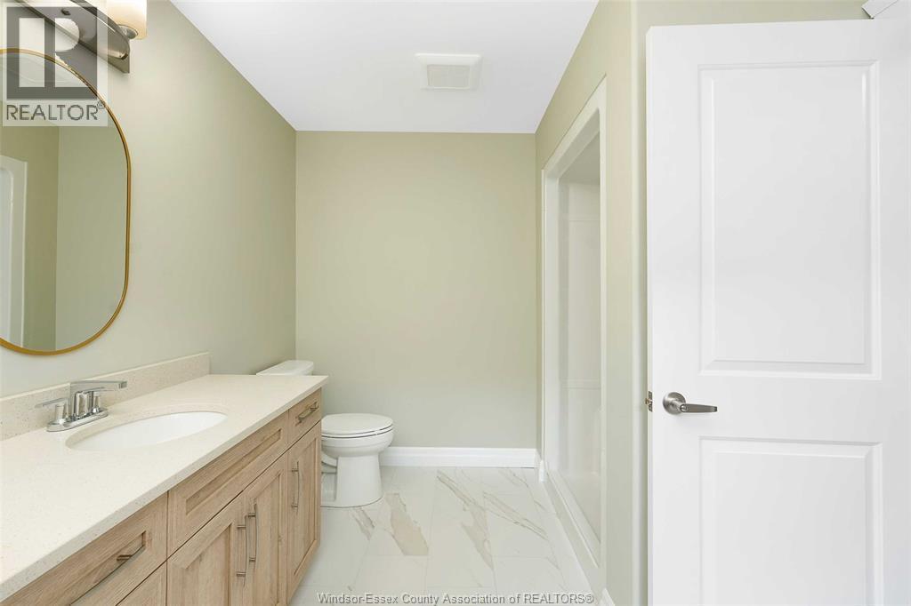 81 Mckenzie Street, Harrow, ON - Indoor Photo Showing Bathroom