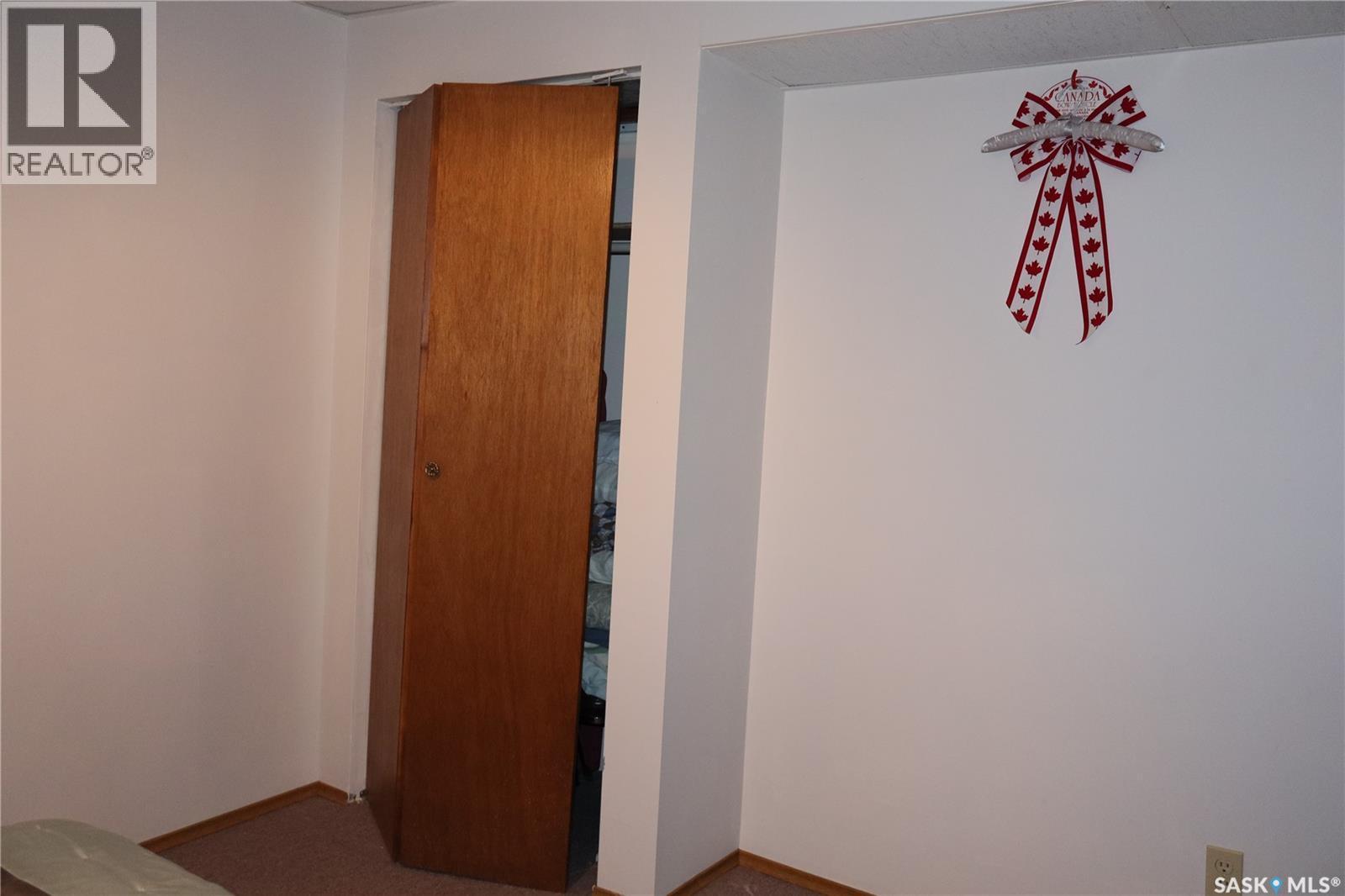 32 Kasper Crescent, Assiniboia, SK - Indoor