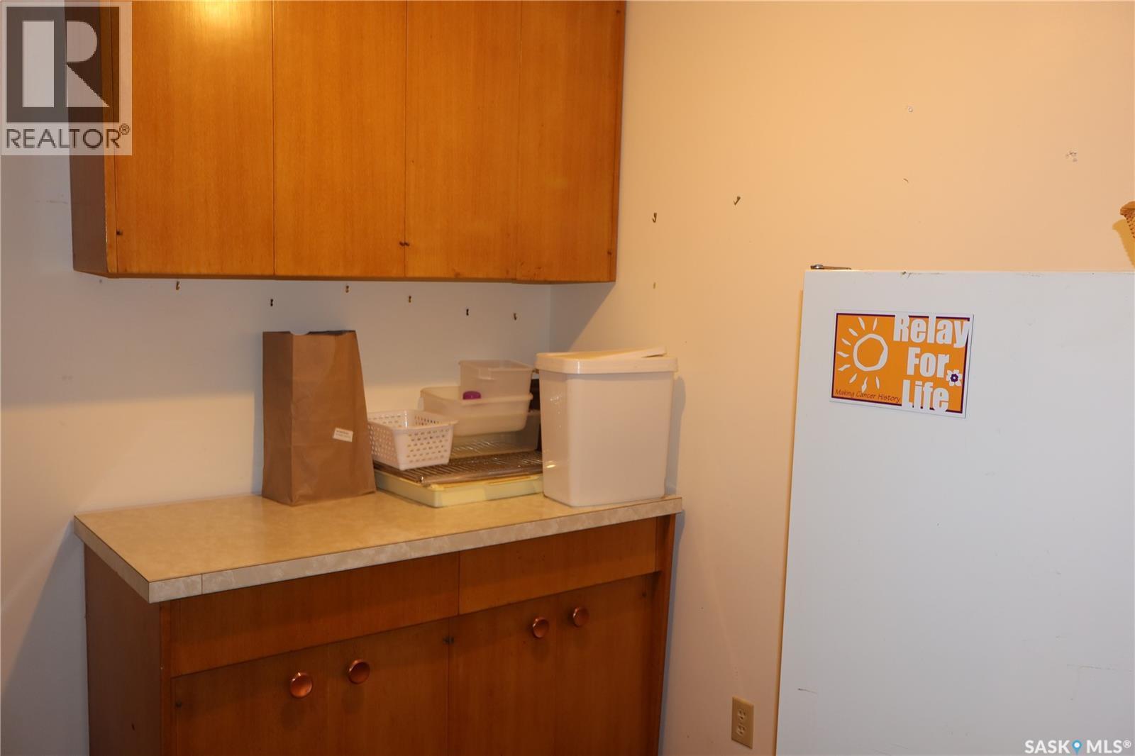 32 Kasper Crescent, Assiniboia, SK - Indoor Photo Showing Other Room