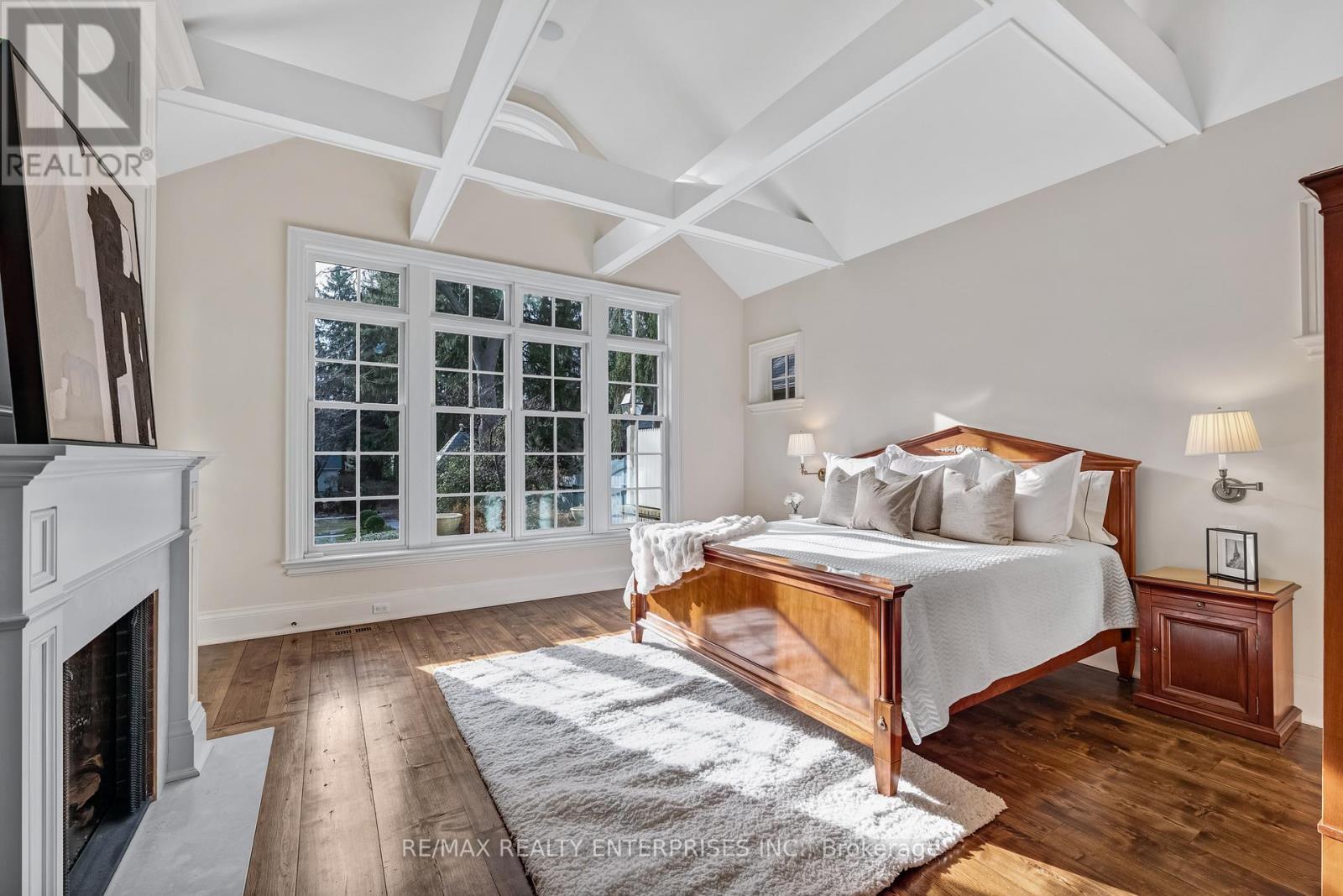 190 Donnelly Drive, Mississauga, ON - Indoor Photo Showing Bedroom With Fireplace