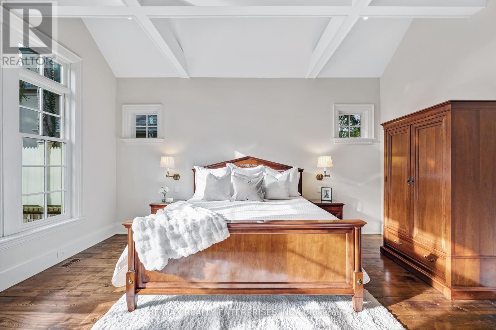 190 Donnelly Drive, Mississauga, ON - Indoor Photo Showing Bedroom