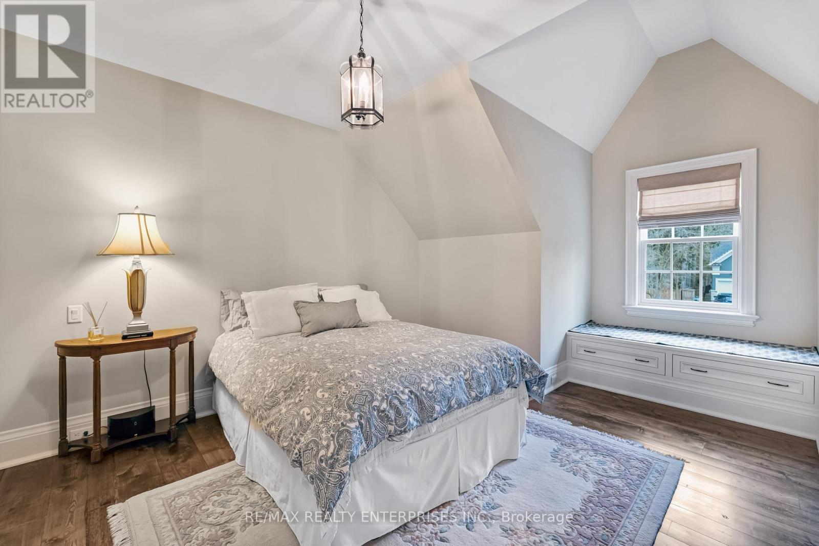 190 Donnelly Drive, Mississauga, ON - Indoor Photo Showing Bedroom