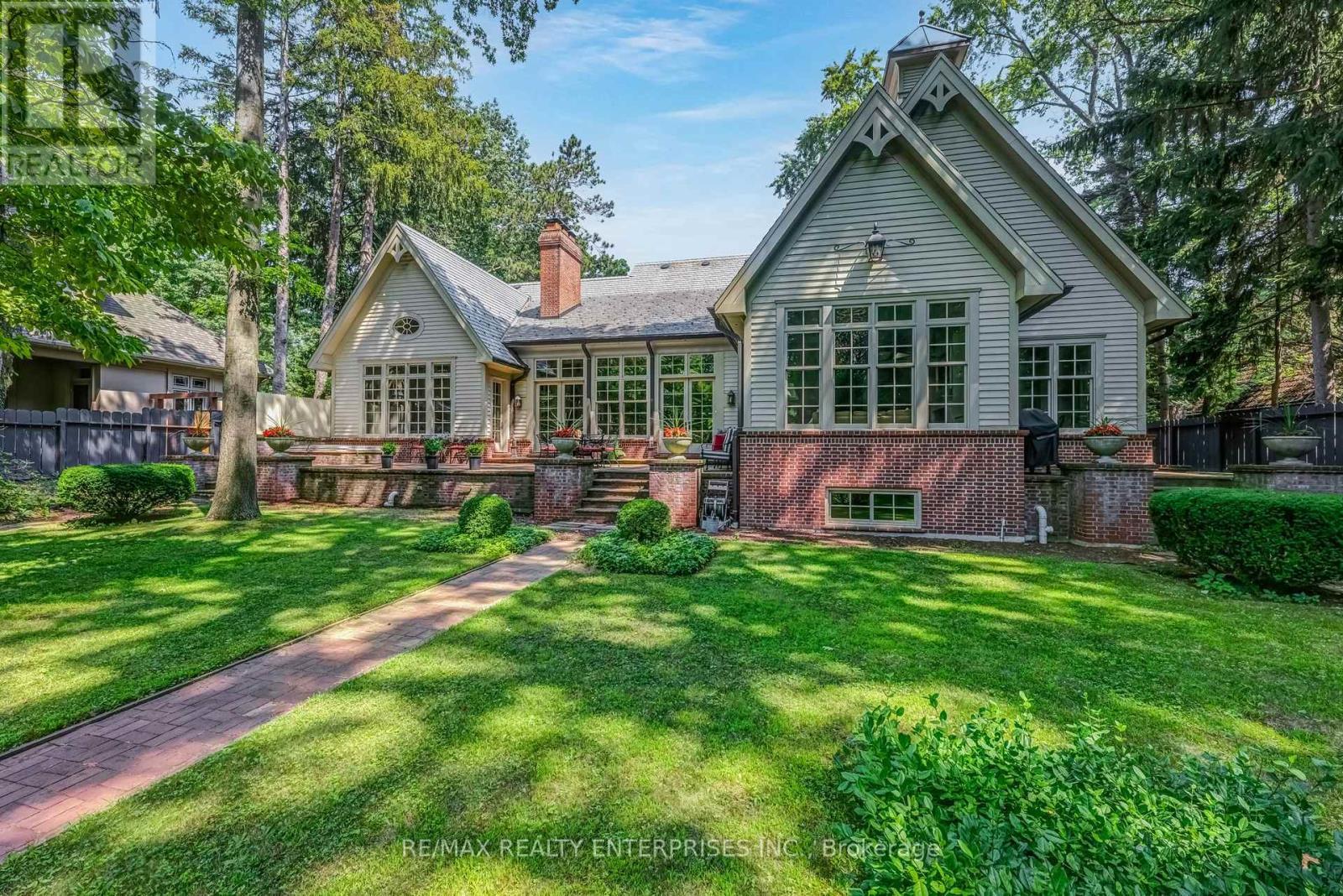 190 Donnelly Drive, Mississauga, ON - Outdoor