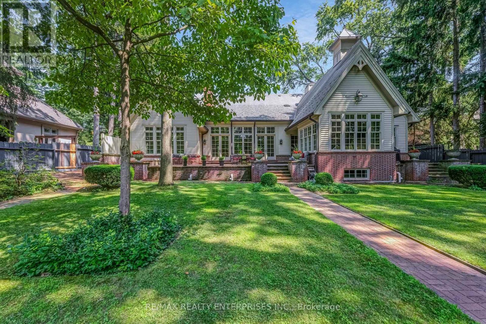 190 Donnelly Drive, Mississauga, ON - Outdoor