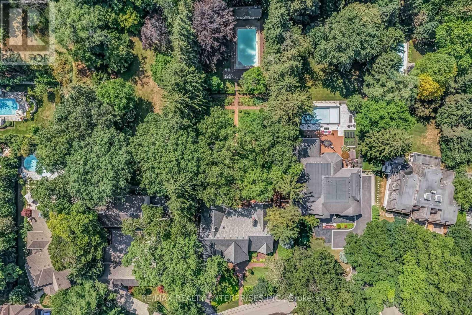 190 Donnelly Drive, Mississauga, ON - Outdoor With View