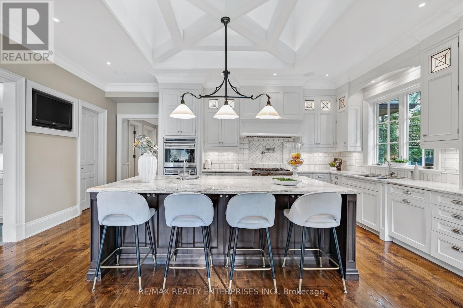 190 Donnelly Drive, Mississauga, ON - Indoor