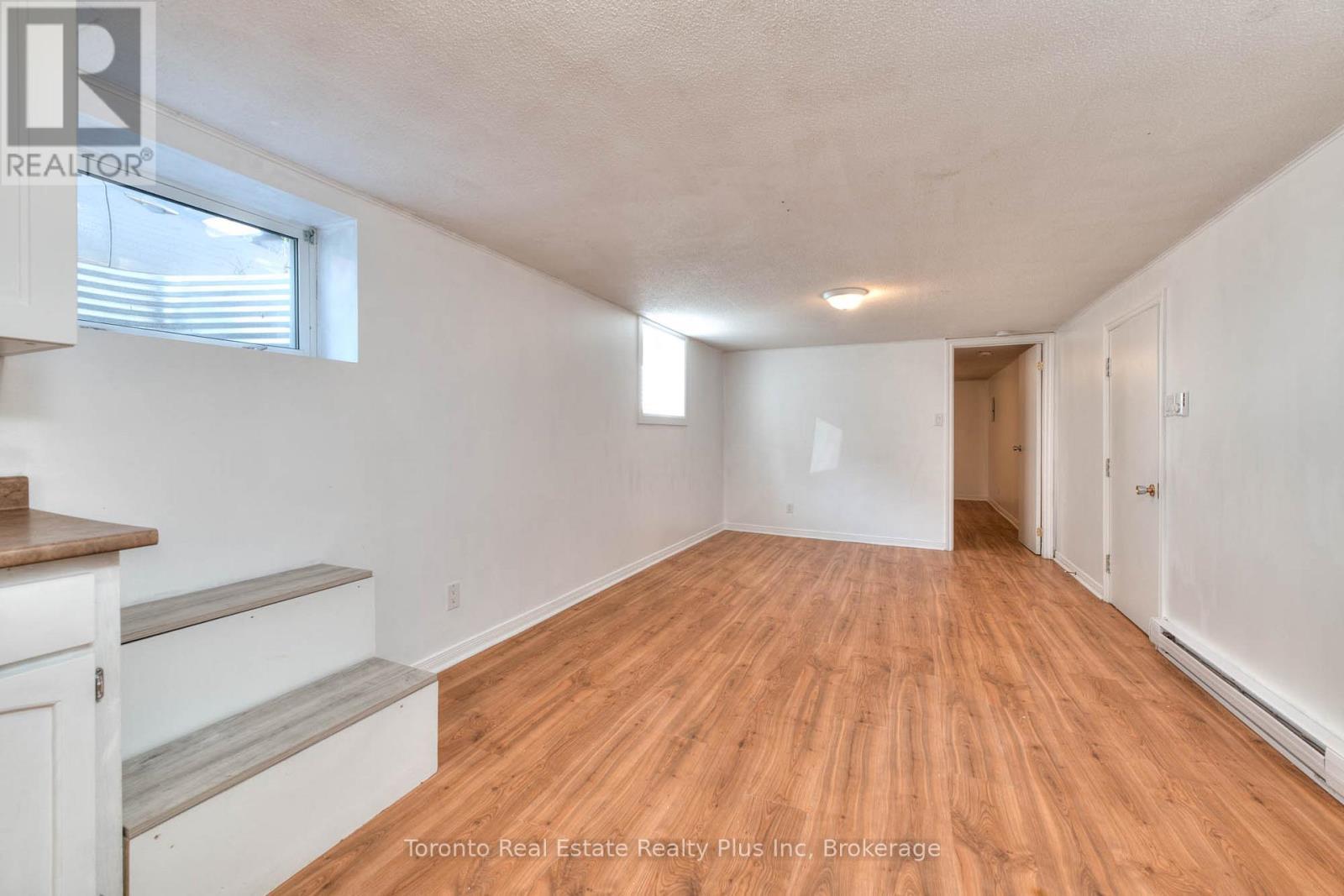 62 Greendale Crescent, Kitchener, ON - Indoor Photo Showing Other Room