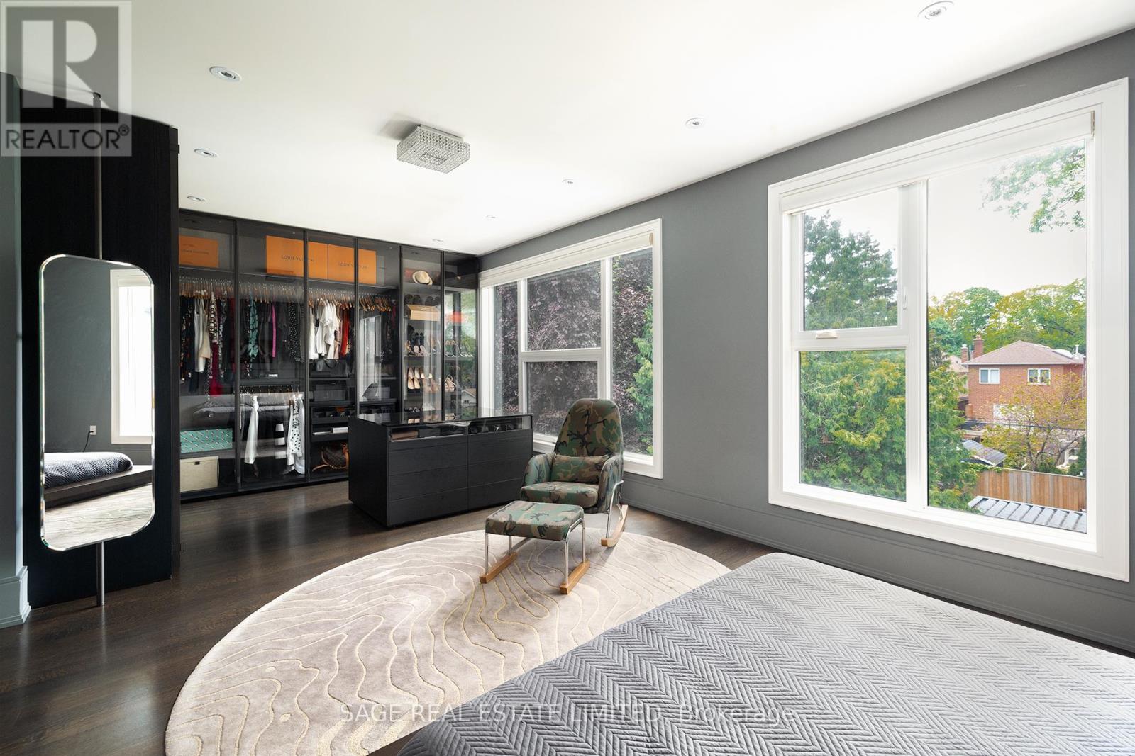 40 Hoyle Avenue, Toronto, ON - Indoor