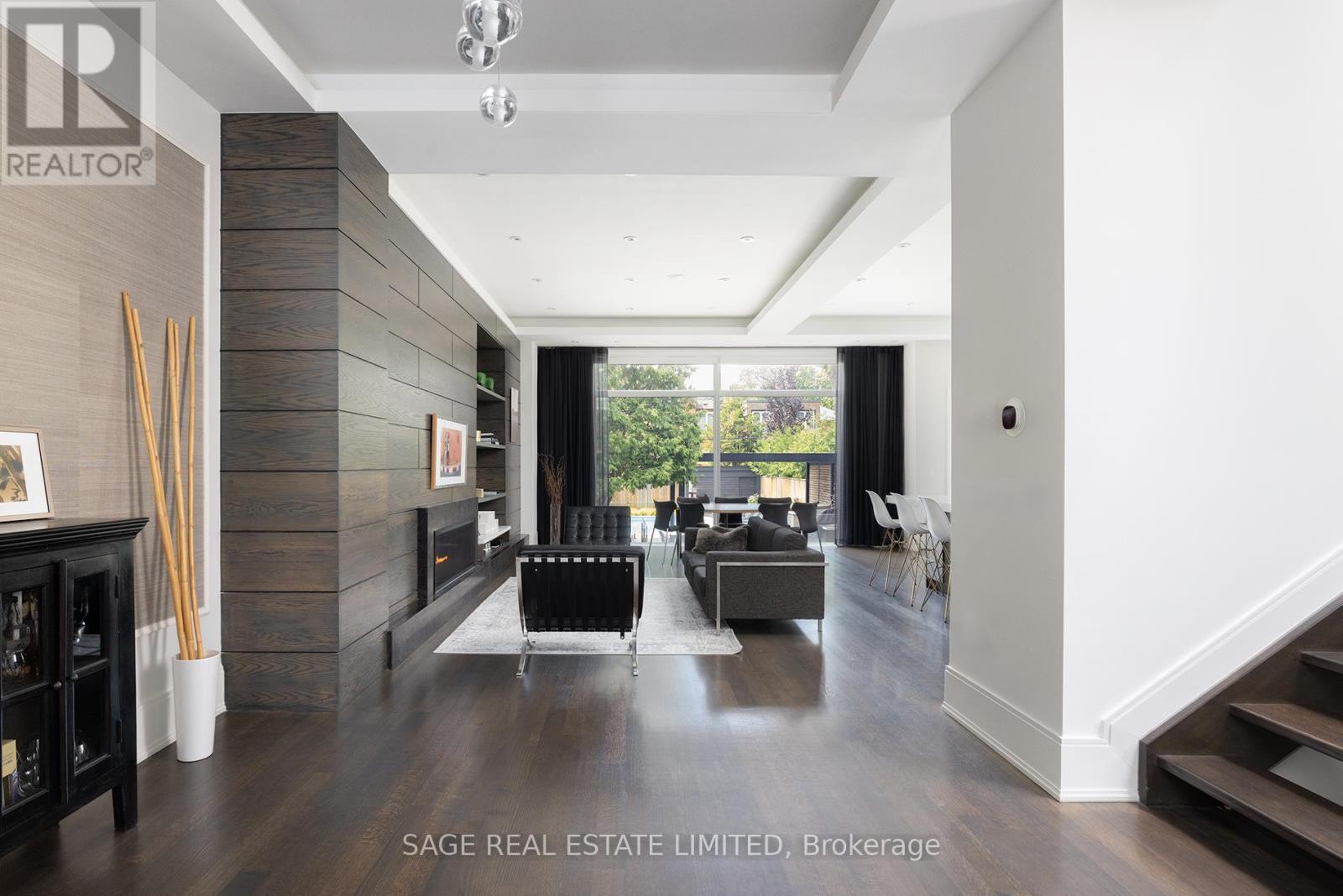 40 Hoyle Avenue, Toronto, ON - Indoor