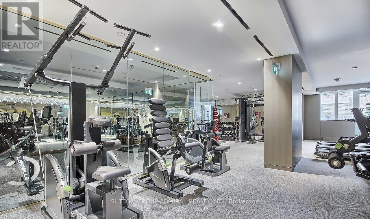 505 - 88 Cumberland Street, Toronto, ON - Indoor Photo Showing Gym Room
