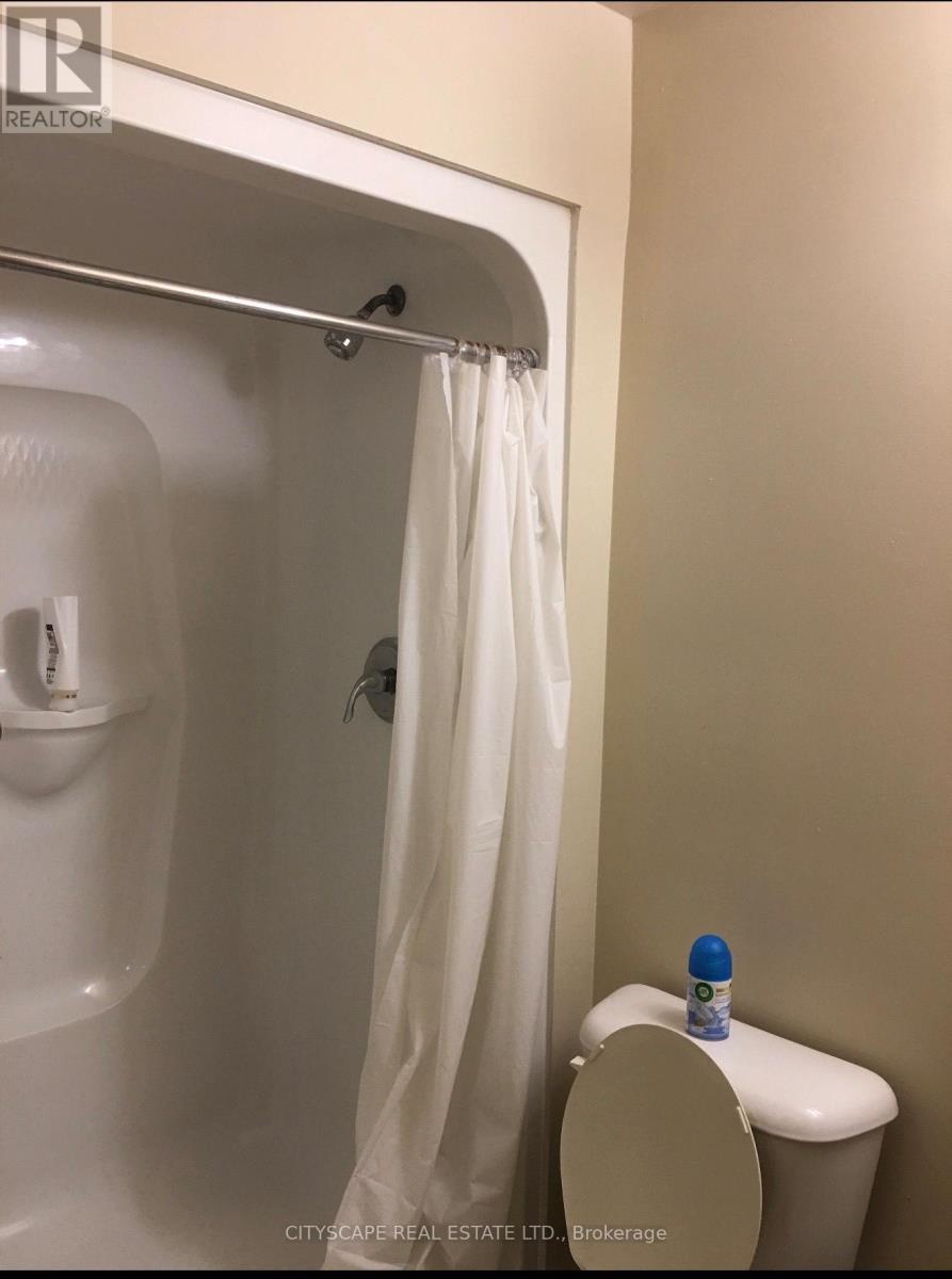 #104 - 253 Lester Street, Waterloo, ON - Indoor Photo Showing Bathroom