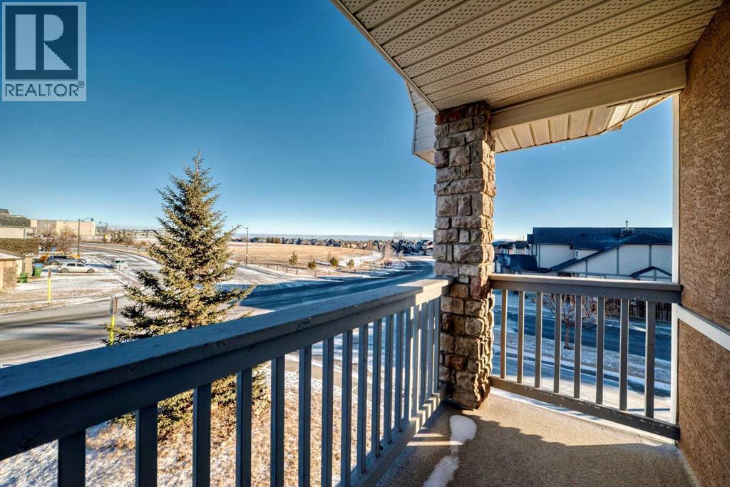 1156 Sherwood Boulevard Nw, Calgary, AB - Outdoor With Balcony