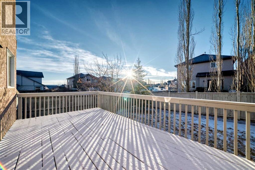1156 Sherwood Boulevard Nw, Calgary, AB - Outdoor