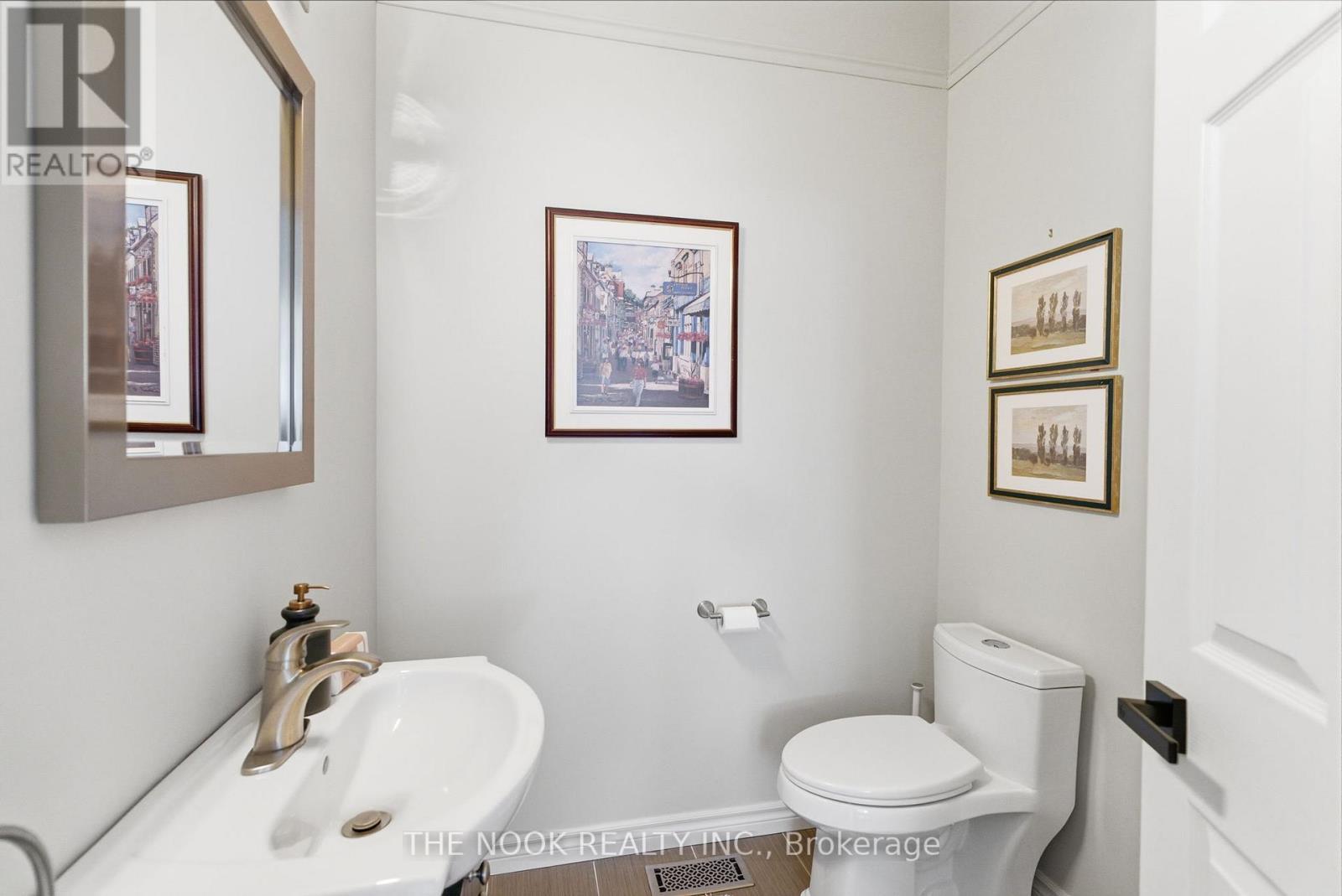 199 Samac Court, Oshawa (Samac), ON - Indoor Photo Showing Bathroom