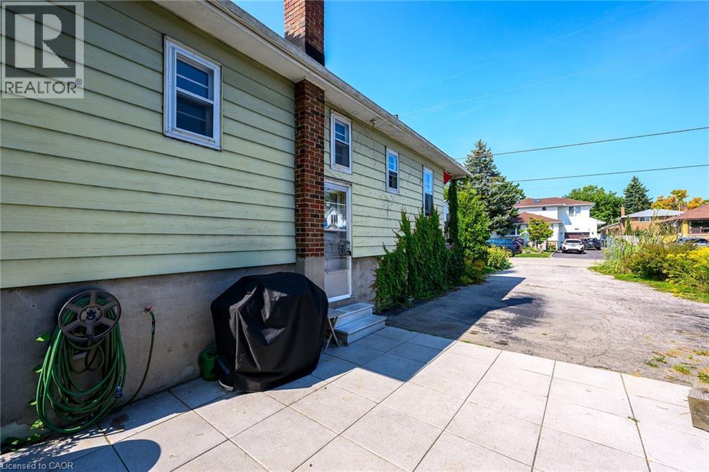 212 Troy Street, Mississauga, ON - Outdoor With Exterior