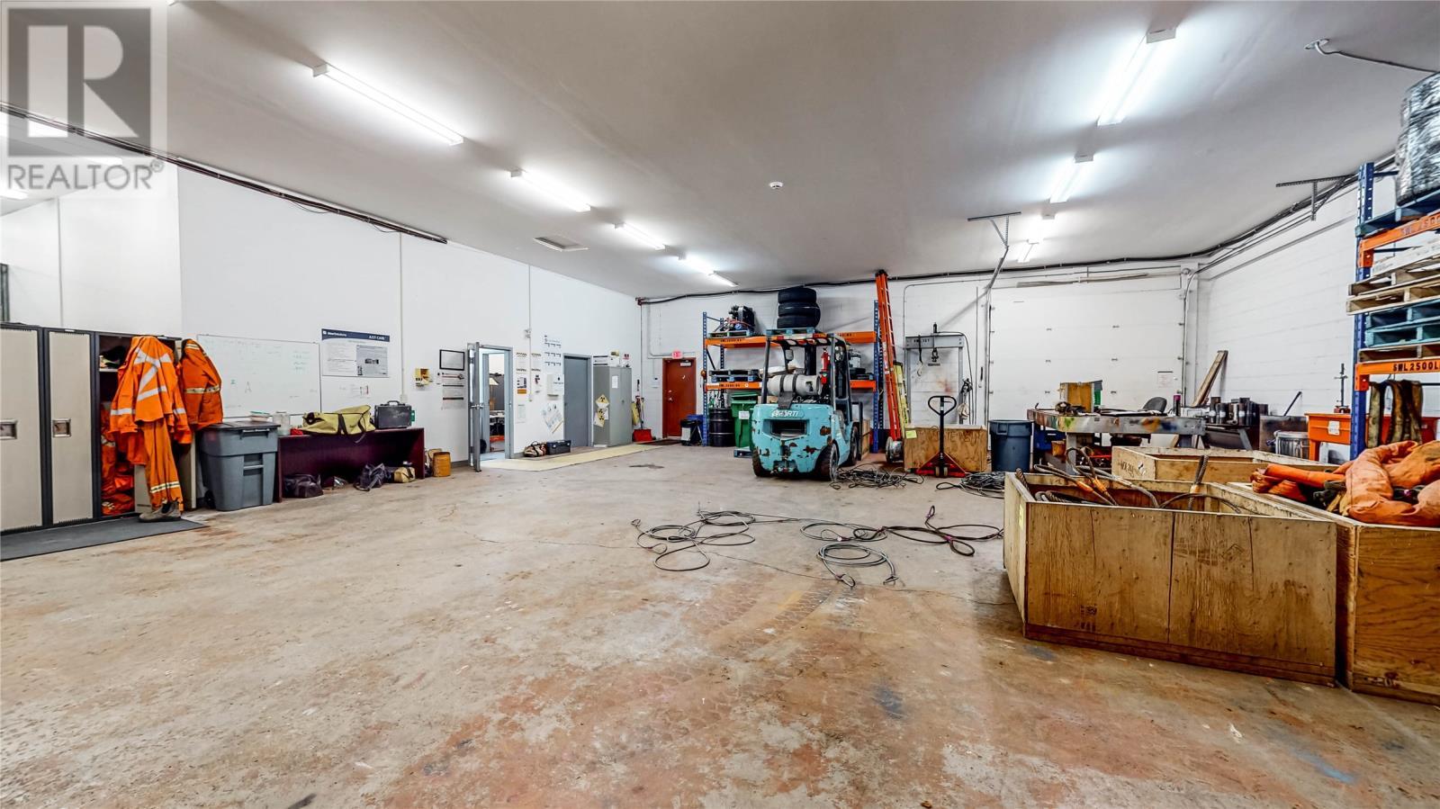 2 Vanguard Court, St. John'S, NL